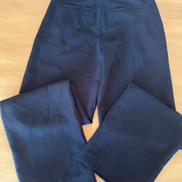 Aritzia Wilfred Black Dress Pant LIKE NEW Size 0 - 30 inch inseam - Picture 4 of 5